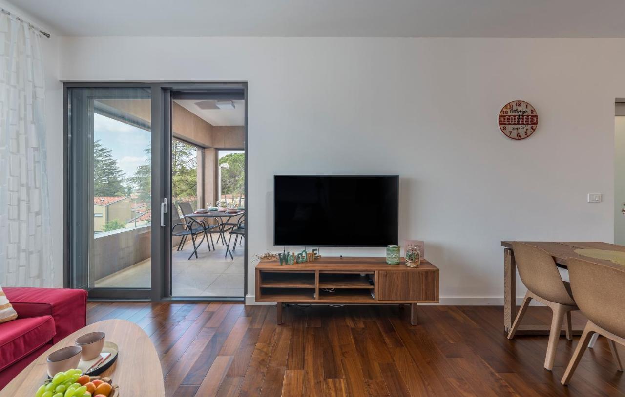 Spada Apartment 3 Bedrooms Near The Beach! Poreč Dış mekan fotoğraf