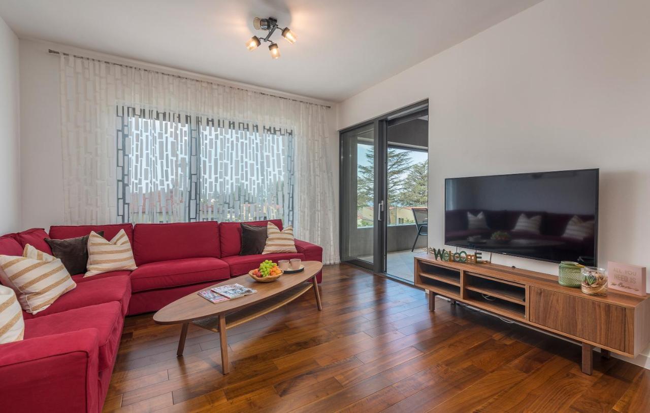 Spada Apartment 3 Bedrooms Near The Beach! Poreč Dış mekan fotoğraf