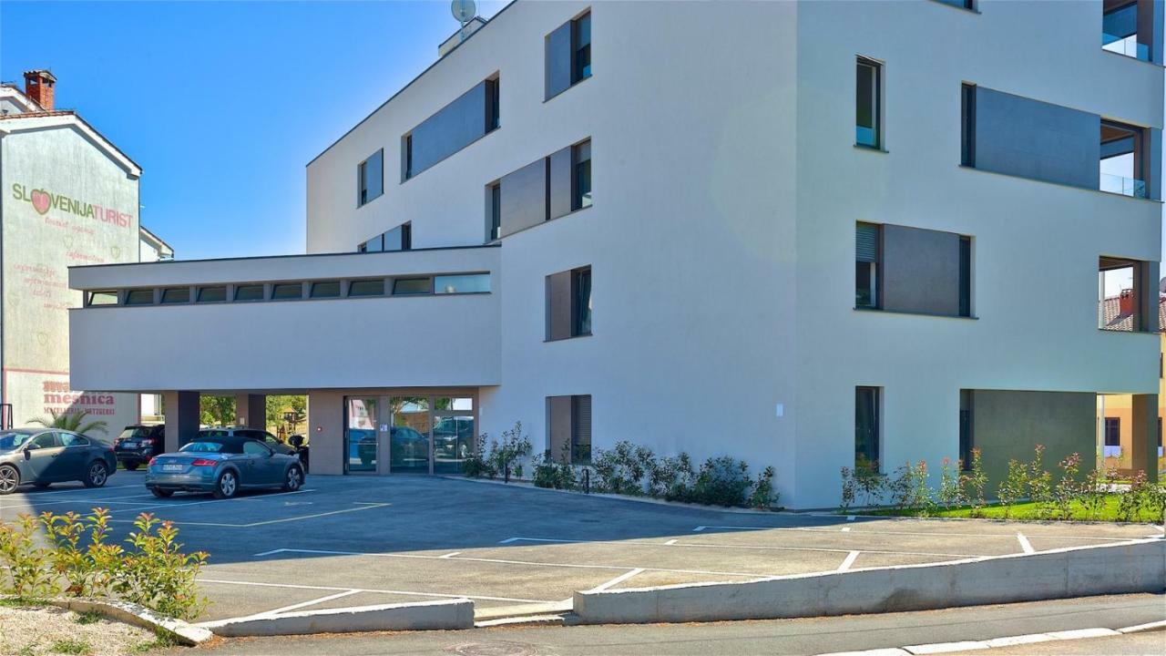 Spada Apartment 3 Bedrooms Near The Beach! Poreč Dış mekan fotoğraf